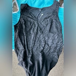 Torrid black lace bodysuit size 1